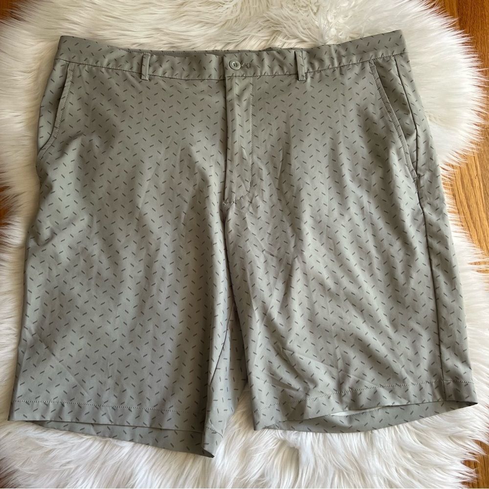 Men’s Greg Norman Gray Attack Life Size 38 Golf